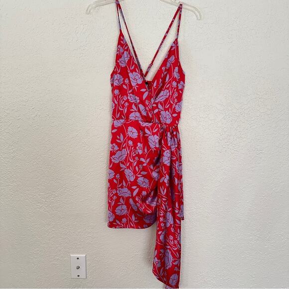 NWT Lovers & Friends Kamala Floral Purple Red Mini Dress Medium - Picture 2 of 7